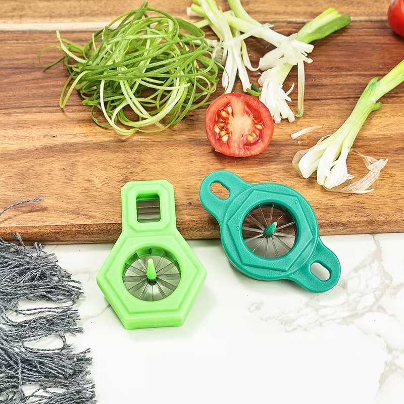 Coupe-oignon en acier inoxydab - Kitchen Gadgets Wirecutter avis et prix