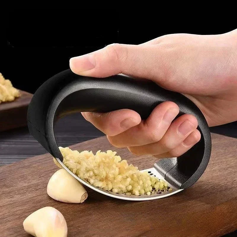 Hachoir à ail manuel en acier  - Manual Garlic Press avis et prix