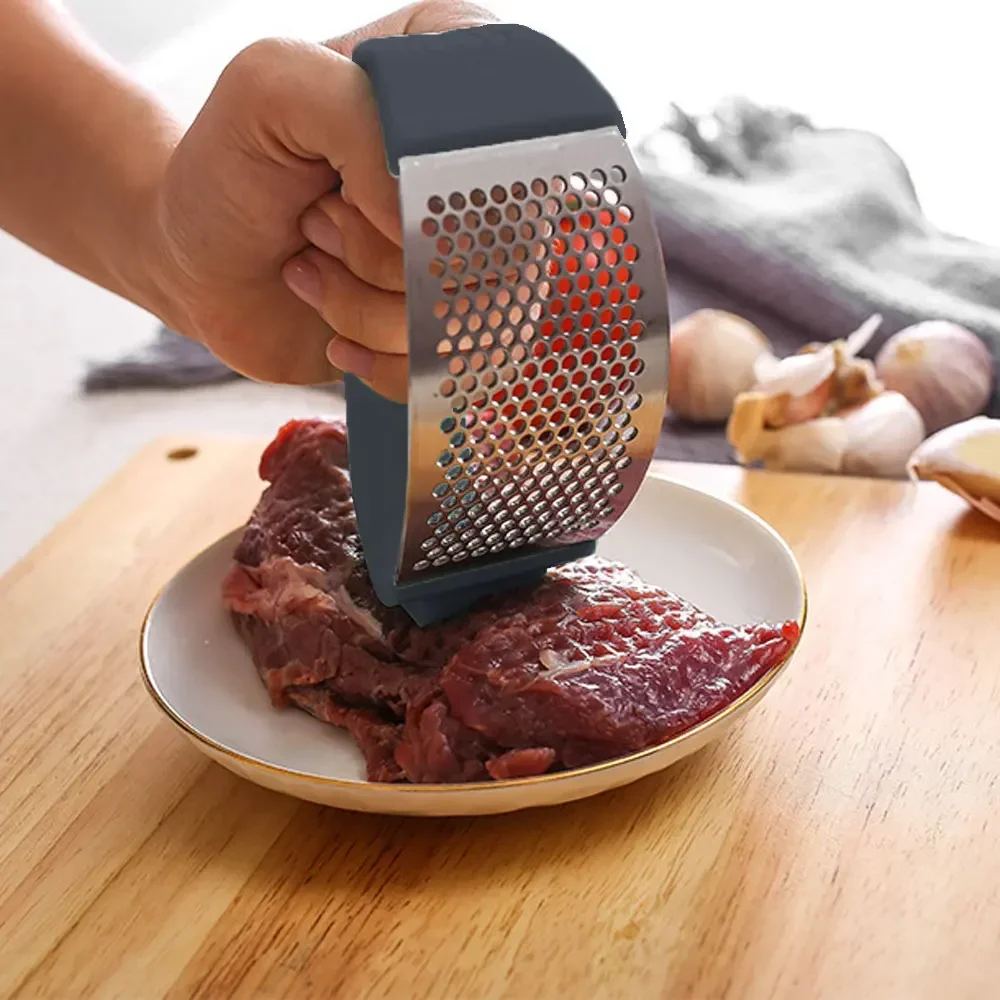 Hachoir à ail manuel en acier  - Manual Garlic Press avis et prix