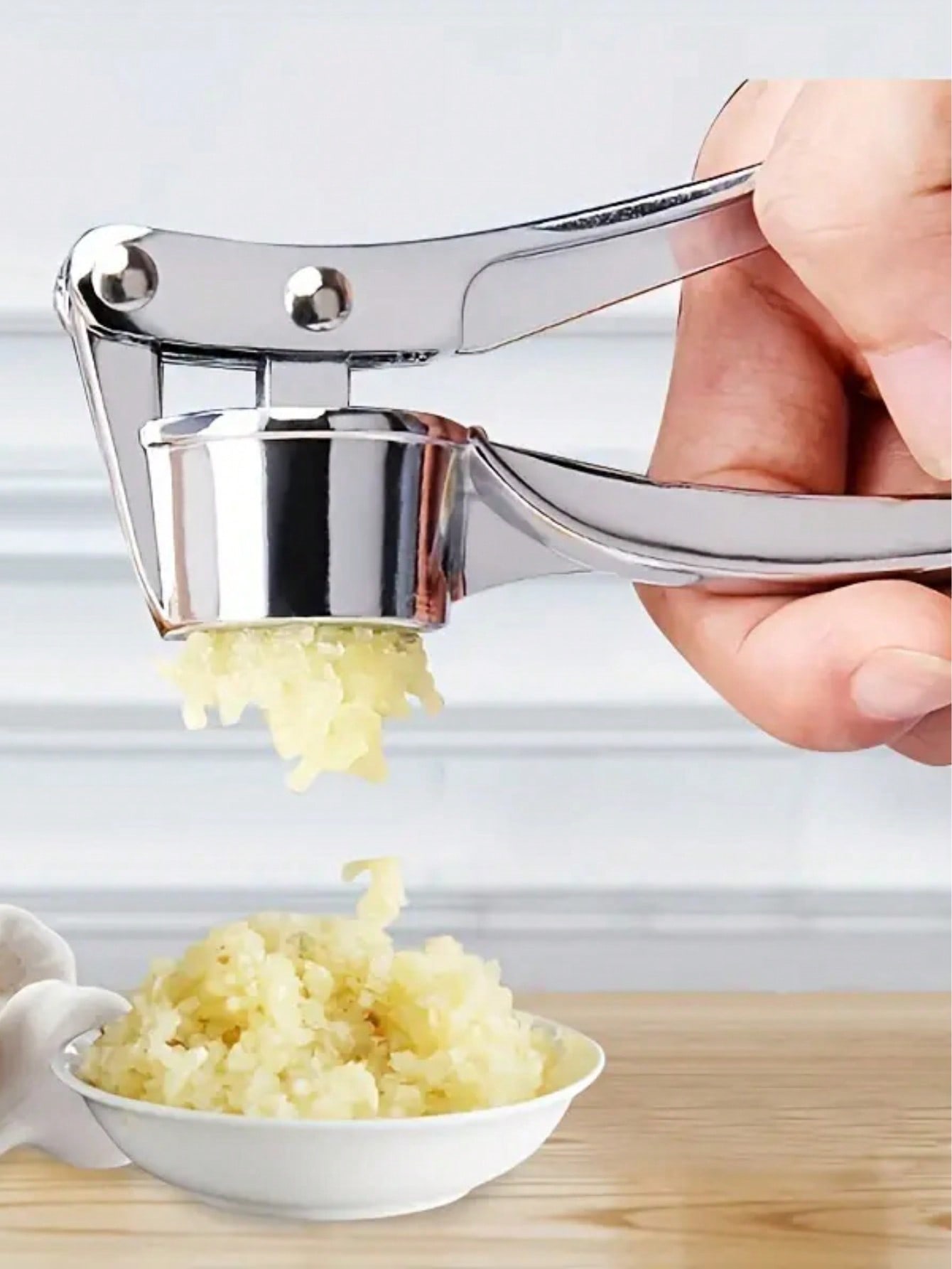 Presse-ail manuel en acier ino - Manual Garlic Press avis et prix
